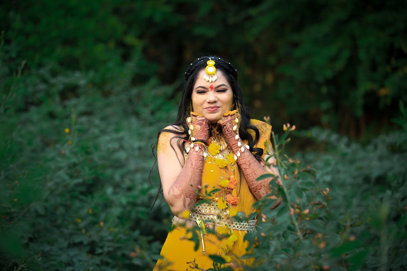 Bride showing bridal mehndi design